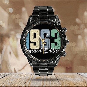 Discover 60 Years Vintage 1963 Retro 60th Birthday Calendar Steel Band Watch