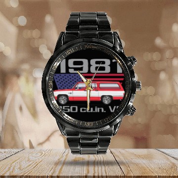Discover 1981 Cardinal Red Calendar Steel Band Watch