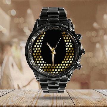 Discover Golden Shamrocks Forming A Horseshoe On St Calendar Steel Band Watch