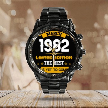Discover March 1982 Birthday Surprise Calendar Steel Band Watch