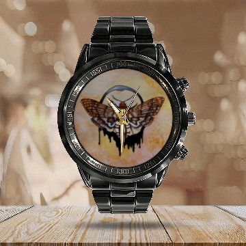 Discover Death'S Head Hawk Moth Calendar Steel Band Watch