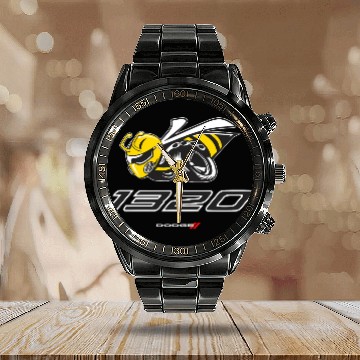 Discover Dodge 1320 Angry Bee Calendar Steel Band Watch