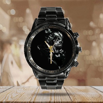 Discover Monochrome Street Fighter: Akuma's Knightly FanAr Calendar Steel Band Watch