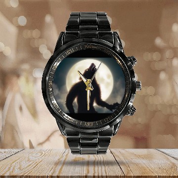 Discover Werewolf standing in front of the moon Calendar Steel Band Watch