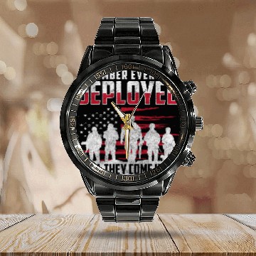 Discover Soldier Country Dog Tag Calendar Steel Band Watch
