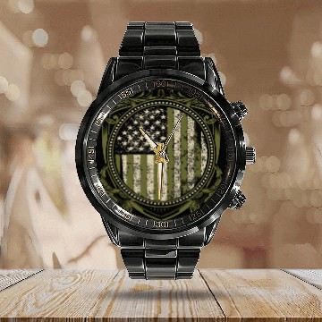 Discover Veteran Design - US Veteran Crest Calendar Steel Band Watch