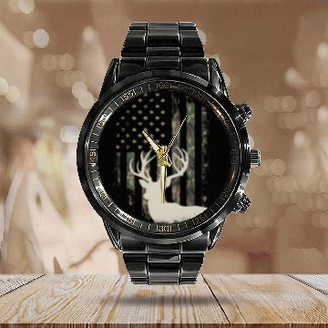 Discover Whitetail Buck Deer Hunting American Camouflage Calendar Steel Band Watch