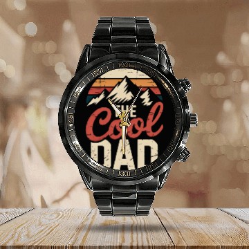 Discover Retro Cool Dad Hiking Calendar Steel Band Watch