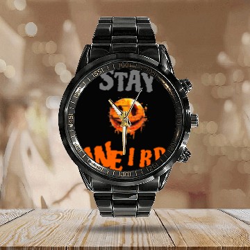 Discover Stay Weird Smiling Design Calendar Steel Band Watch