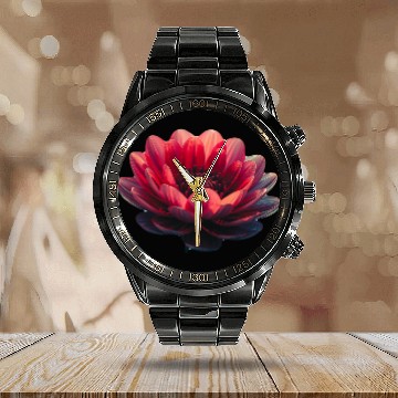 Discover Vivid Red Lotus Blossom Design Calendar Steel Band Watch