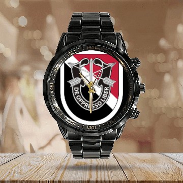 Discover 11th Special Forces Group Calendar Steel Band Watch