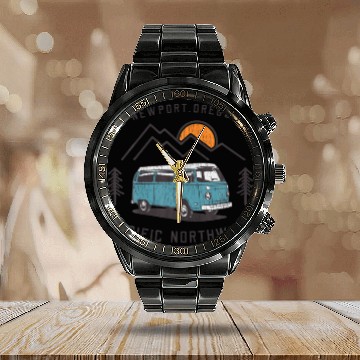 Discover Retro Pacific Northwest Vacation - Newport Oregon Calendar Steel Band Watch