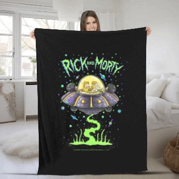 Discover Rick and Rickandmorty Drunk Rick Ship Fleece Blankets