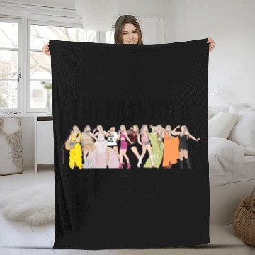 Discover swift eras tour outfits Hawaiians Fleece Blankets