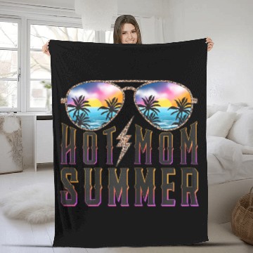 Discover Hot Mom Summer Fleece Blankets