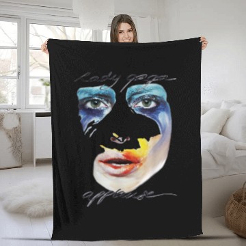 Discover Art Pop Ball Applause American Pop Painted face Fleece Blankets