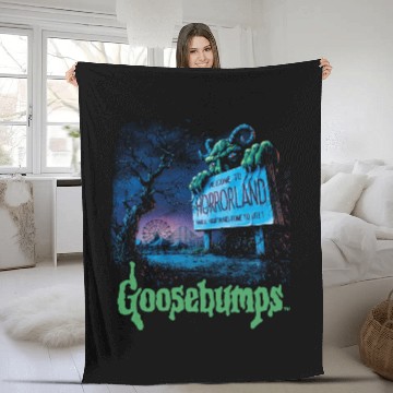 Discover Goosebumps Horrorland Horror Vintage Fleece Blankets