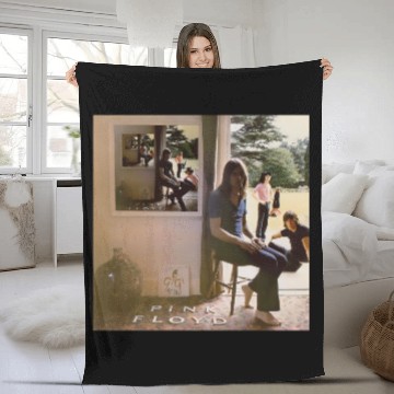 Discover Ummagumma Pink Fleece Blankets