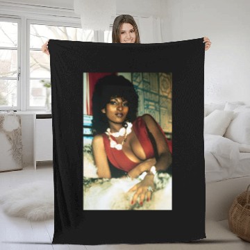 Discover Pam Grier Coffy Fleece Blankets