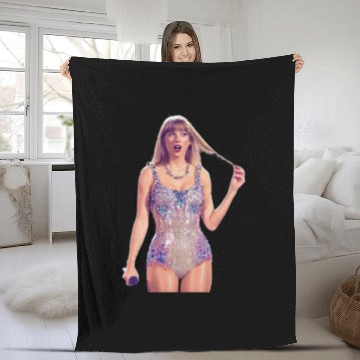 Discover Tayl0r Swift Fleece Blankets