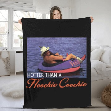 Discover Hotter Than A Hoochie Coochie Chattahoochee Alan Jackson Vintage Retro Fleece Blankets