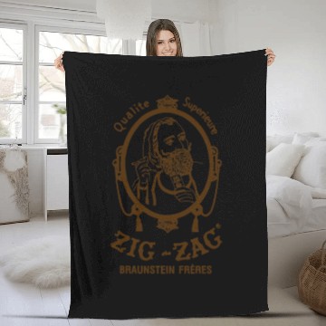 Discover zig zag papers Fleece Blankets