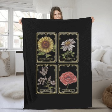 Discover Sunflower Daisy Poppy Buckwheat Tarot Box Up Fleece Blankets