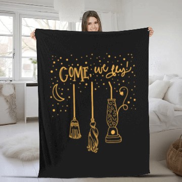 Discover Come We Fly Hocus Pocus Fleece Blankets