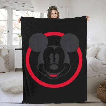 Discover Amazon Essentials Disney Smiling Mickey In Red C Fleece Blankets