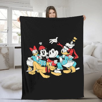 Discover Amazon Essentials Disney Mickey and Friends Grou Baseball Tees Fleece Blankets
