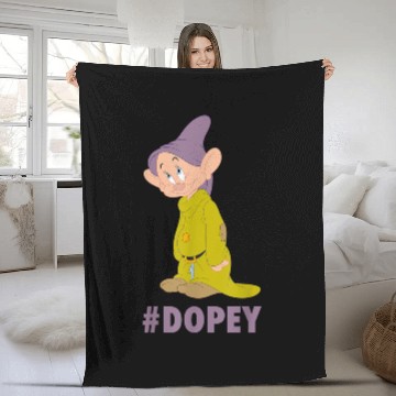 Discover Disneyss Snow White Dopey Hashtag Portrait Fleece Blankets