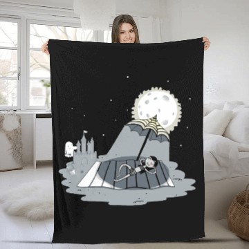 Discover Moonbathing Fleece Blankets