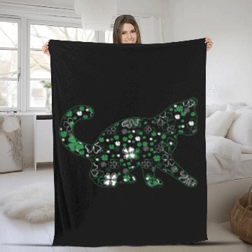 Discover Cute Cat Shamrock Women St. Patrick's Day Fleece Blankets