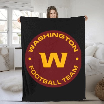 Discover Washington Commanders Classic Fleece Blankets