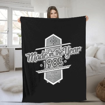Discover 1985 - when legends... Fleece Blankets