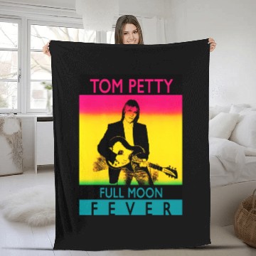 Discover tom petty full moon fever tour 2022 Essential Fleece Blankets