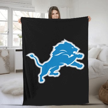 Discover Detroit Lions Logo Fleece Blankets