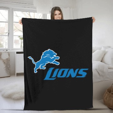 Discover Detroit Lions Logo Fleece Blankets