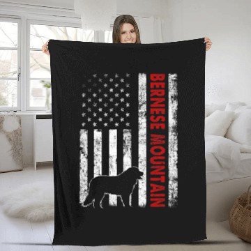 Discover Distressed American Flag Bernese Mountain Dog Patriotic Fleece Blankets