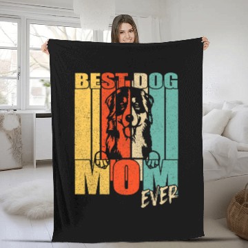 Discover bests Dog Mom Ever Bernese Mountain Mama vintages Retro Fleece Blankets
