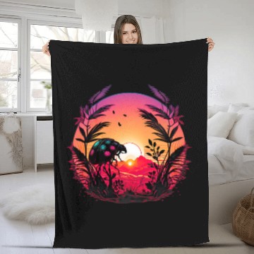 Discover Retro Aesthetic Ladybug Baseball Tees Fleece Blankets