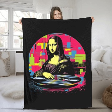 Discover Funny Mona Lisa Cool Retro Y2K EDM Mona Lisa DJ 5 Fleece Blankets