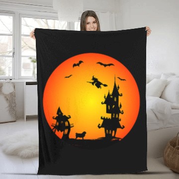 Discover Pug Pet Halloween Costumes with a full Moon witch and moon Baseball Tees Fleece Blankets