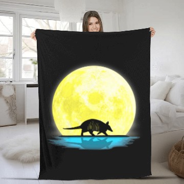 Discover Armadillo Pet Full Moon Light Baseball Tees Fleece Blankets