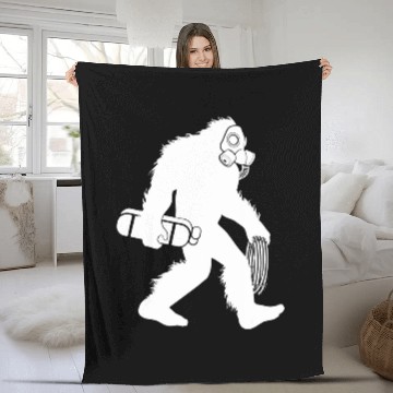 Discover bigfoots Pest Control Cryptid Exterminator Sasquatch Fleece Blankets