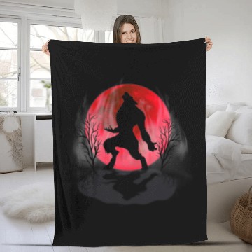 Discover Coyote Mammal Werewolfs Howling Under A Red Blood Full Moon Silhouette Fleece Blankets