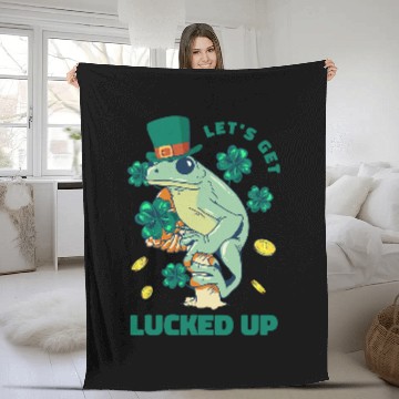 Discover Frog Pet Green Hat Quote Ireland St Patricks Day Fleece Blankets