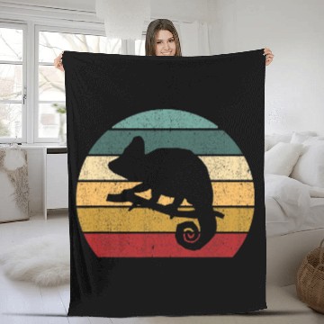 Discover Chameleon Pet vintages Design Baseball Tees Fleece Blankets