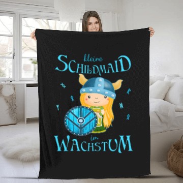 Discover Lagerthas Viking Girl Little Schildmaid in Growth Fleece Blankets