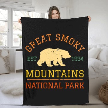 Discover Great Smoky Mountains National Park Bear Hiking Fleece Blankets